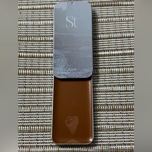 SEINT MAKEUP TIN HIGHLIGHT IN COLOR ICON